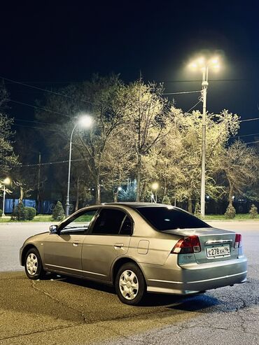 машина с российскими номерами: Honda Civic: 2003 г., 1.5 л, Вариатор, Бензин, Седан