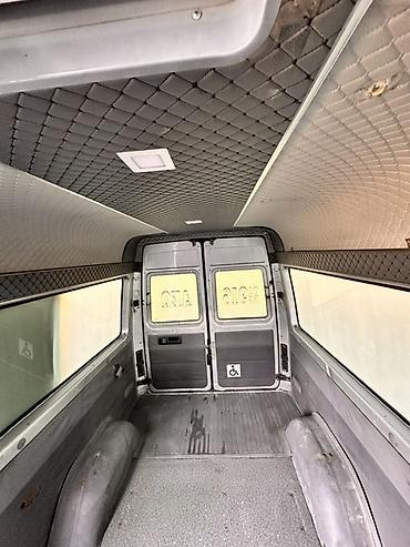 Унаа сатуу: Mercedes-Benz Спринтер: 2004 г., 2.2 л, Кол менен иштөөчү, Дизель, Van — 3