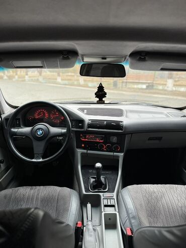 BMW: BMW 520: 1991 г., 2.5 л, Механика, Бензин, Седан — 8