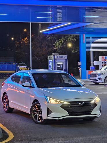 в рассрочку машину: Hyundai Avante: 2019 г., 1.6 л, Автомат, Бензин, Седан