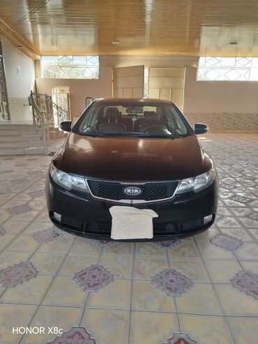 Kia: Kia Cerato: 2 l | 2009 il Sedan — 2
