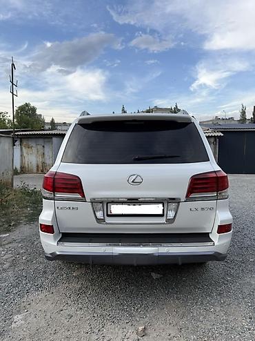 вмятина: Lexus LX: 2012 г., 5.7 л, Автомат, Газ, Внедорожник — 4