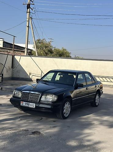 mersedez 124: Mercedes-Benz W124: 1993 г., 3.2 л, Механика, Бензин, Седан — 2