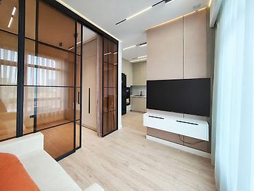 Продажа квартир: 1 комната, 45 м², Элитка, 2 этаж, Дизайнерский ремонт — 1