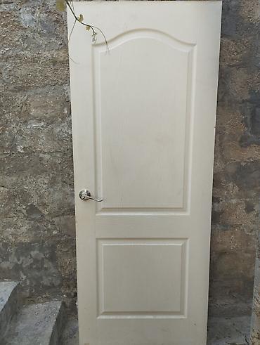 mdf plintus: Ağ rəngli qapı dəsti hündürlüyü 2 m. eni 0.80 sm - Material — 1