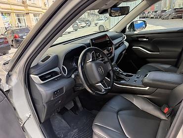 2023: Toyota Highlander: 2023 г., 2.4 л, Автомат, Бензин, Кроссовер — 4