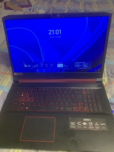 acer noutbuklar: İşlənmiş Acer Nitro, 17 ", Intel Core i7, 128 GB, Ünvandan götürmə