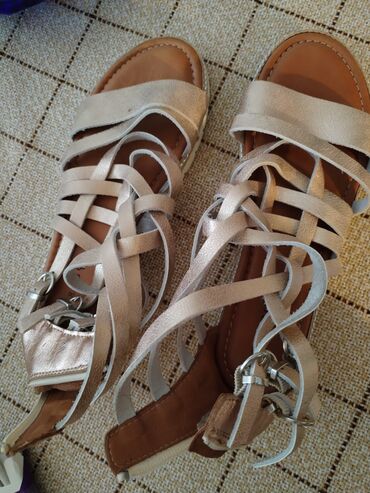 sandale platforma ccc: Sandale, Fratelli Babb, 40