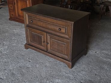 Stilske komode: Drvena komoda/TV ormarić u klasičnom stilu - Materijal: masivno drvo — 5