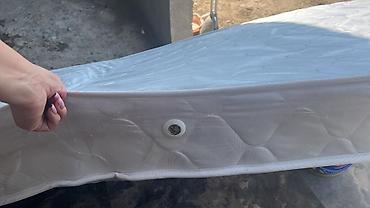 matras sifarisi: Tək nəfərlik döşək

- Ölçü: 90×200 sm (tək ölçü)
Az işlənib — 1