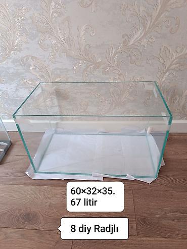 quru it yemi: Akvaryum – şüşə, yapışdırma küncləri gücləndirilmiş. Ölçülər: 60 × 32 — 1