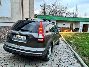 продаю машину требуется ремонт двигателя: Honda CR-V: 2011 г., 2.4 л, Автомат, Бензин, Кроссовер