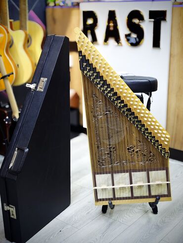 Пианино: Kanon musiqi aləti Rast musiqi alətləri mağazalar şəbəkəsi 3 ünvanda