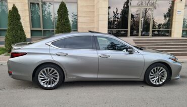 Chevrolet: Lexus ES: 2018 г., 2.5 л, Вариатор, Гибрид, Седан