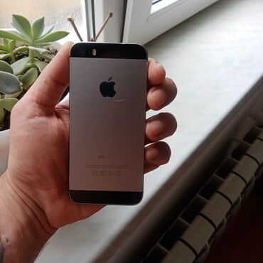 iphone 5s qiymeti teze: IPhone 5s, 64 GB, Black Titanium