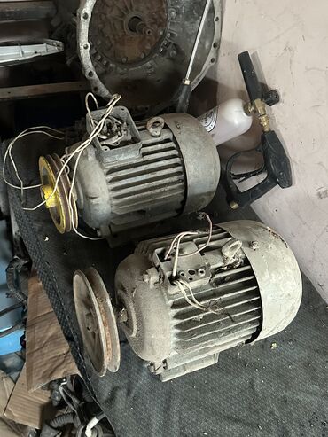насос для волы: Электродвигатель CCCP 5.5kw 3-фазы В наличии 2 шт Рабочии Цена за