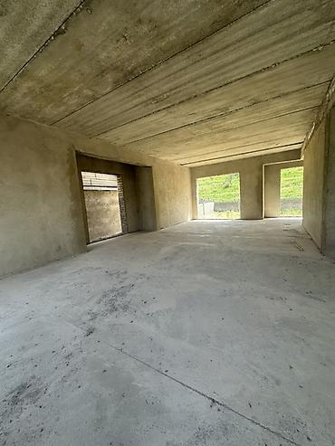 Продажа коттеджей и домов: Шикарный кирпичный дом с современным архитектурным проектом у подножия — 8