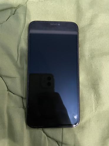 core i7 4790: IPhone 11 Pro, цвет Gold акб72 Фейс не работает, трутон работает — 1