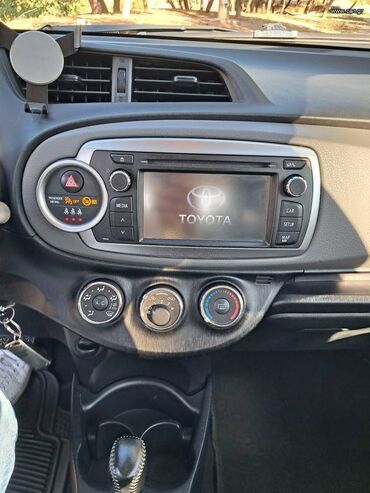 Toyota: Toyota Yaris: 1.3 l. | 2014 έ. Χάτσμπακ — 13