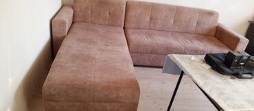kunc divan satiram: Künc divan