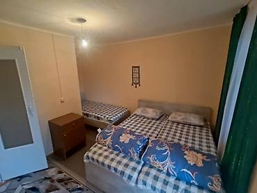1 bedroom: Комната для проживания - Вместимость: до 3–4 гостей (двуспальная — 2