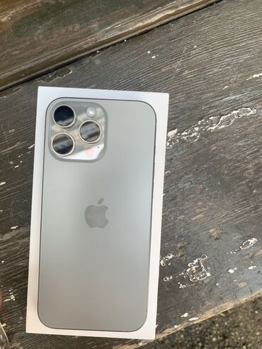 iphone da max: IPhone 16 Pro Max, Gümüşü
