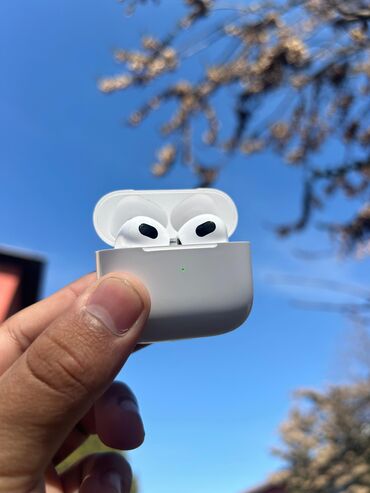 наушники белые с золотым: AirPods 3