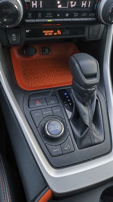 Toyota: Toyota RAV4: 2019 г., 2.5 л, Автомат, Бензин, Кроссовер at lalafo.kg — 15 Toyota: Toyota RAV4: 2019 г., 2.5 л, Автомат, Бензин, Кроссовер — 15