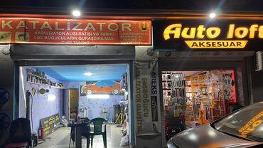 mağaza aksesuarları: Avtomobil aksesuarları mağazası müxtəlif avtomobil təmizlik və qulluq