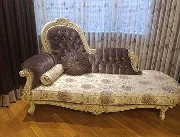 Divan, İşlənmiş, Açılmayan, Bazasız, Parça, Çatdırılma yoxdur