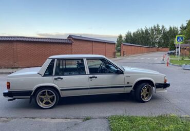 фуры volvo: Volvo 740: 1984 г., 2.4 л, Автомат, Дизель, Седан