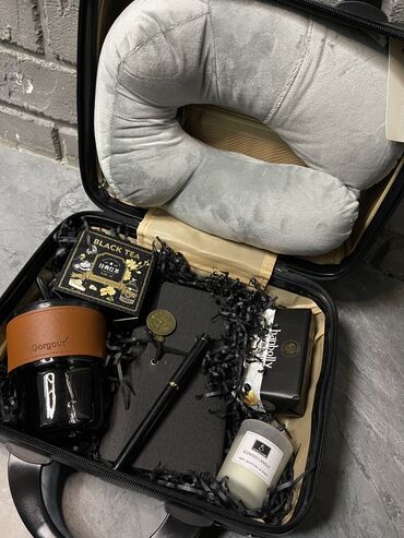 Подарки и сувениры: Чемодан Total Black • Дорожный чемодан, ручная кладь (30см/23см/15 — 6