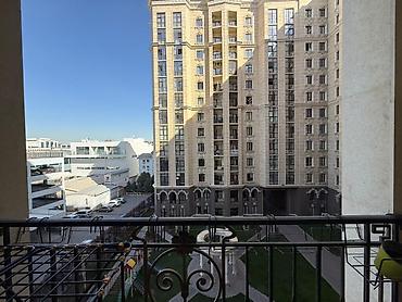 20000: 4 комнаты, 156 м², Дордой Плаза ТРЦ Элитка, 5 этаж, Евроремонт — 2