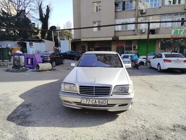 turbo az mercedes butun markalar: Mercedes-Benz 220: 2.2 l | 1999 il