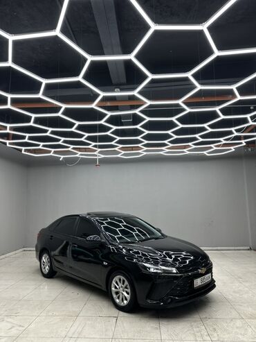купить машину без первоначального взноса: Chevrolet Monza: 2023 г., 1.5 л, Типтроник, Бензин, Седан