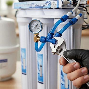 Система очистки воды “Reverse Osmosis System” с накопительным баком -