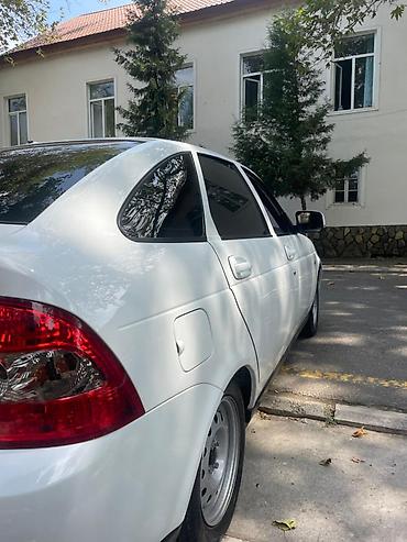 nissan note 2013: VAZ (LADA) Priora: 1.6 l | 2013 il 250000 km Sedan — 5