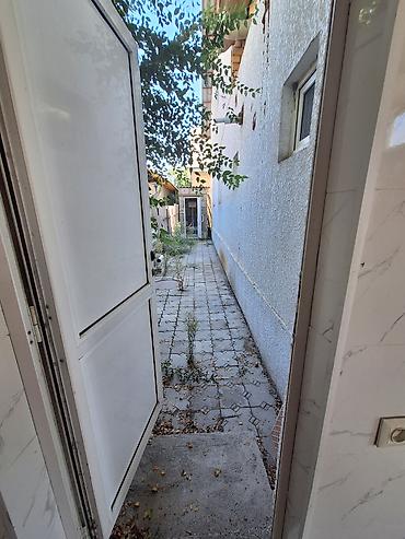 дом маевке: 4 комнаты, 140 м², 4 соток, Бишкек, Колмо ж/м Риэлтор — 10