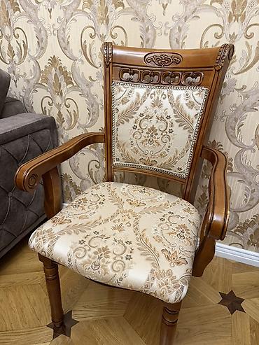taxta biti: Klassik üslubda massiv ağacdan yemək otağı dəsti - Komplekt: 1 geniş — 6