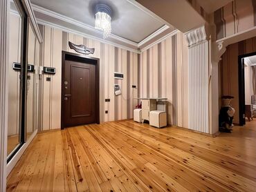 Yeni tikili: 4 otaqlı, Yeni tikili, m. Əhmədli, 147 kv. m — 4