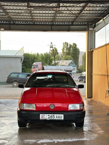насос для автомобиля: Volkswagen Passat Variant: 1992 г., 1.8 л, Механика, Бензин, Универсал