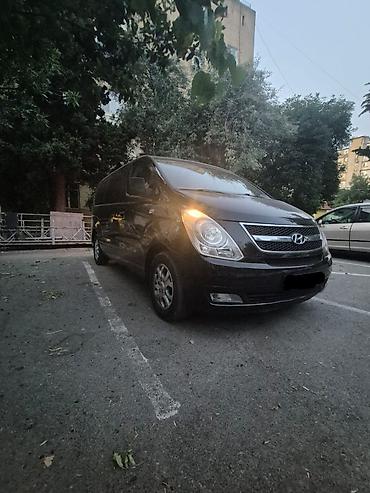 Hyundai H-1 (Grand Starex): 2.5 l | 2010 il Mikroavtobus