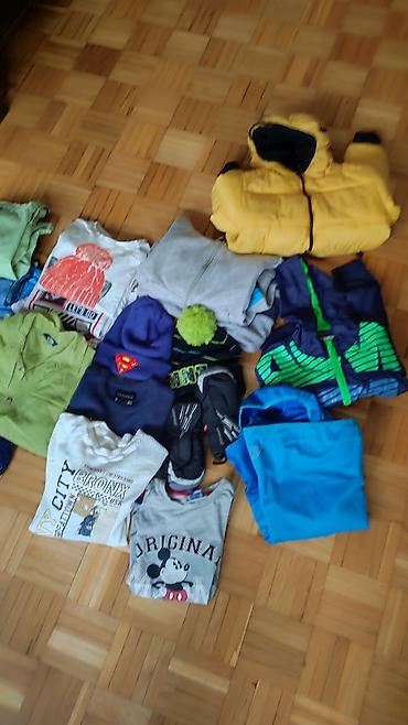 Paketi dečije odeće: Mix dečije garderobe – približno za uzrast 6–10 godina (procena po — 6
