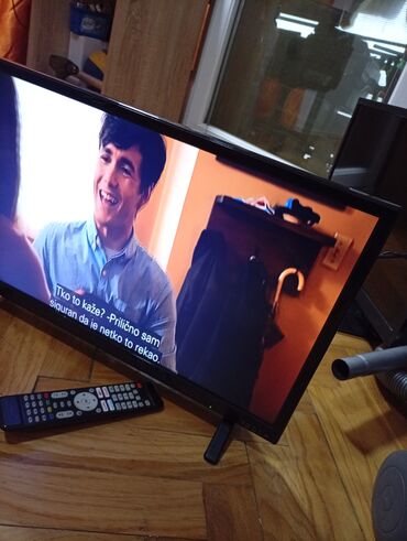 Televizori: Tesla LED televizor sa daljinskim upravljačem 220 ili 12 v. 24 — 11