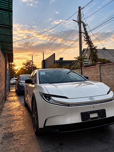 Продажа авто: Toyota bZ5: 2026 г., Вариатор, Электромобиль, Лифтбек — 6
