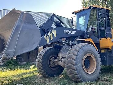 хайнань туры: Фронтальный погрузчик XCMG LW500KV + колесный экскаватор Hyundai HW150 — 1