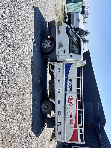 h 100: Hyundai Porter (бортовой малотоннажный грузовик) - Кабина: 2‑местная — 3