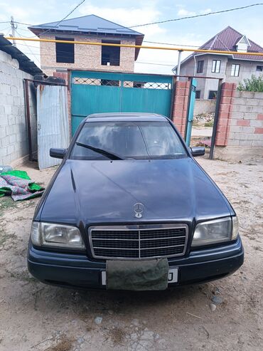 мерседес бенц ешка 220: Mercedes-Benz CL 220: 1993 г., 2.2 л, Механика, Бензин, Седан