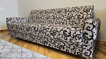 диван двуспальный раскладной: Прямой диван, цвет - Серый, Б/у