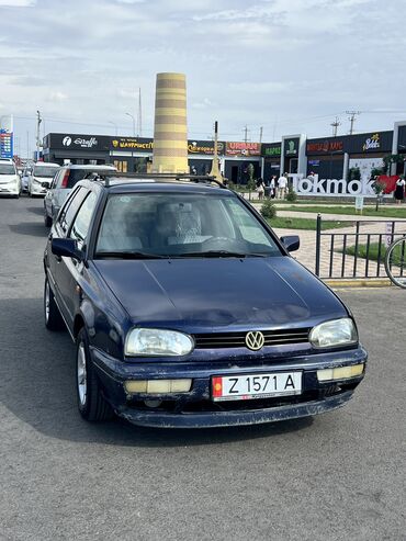 срочный выкуп автомобилей: Volkswagen Golf: 1995 г., 1.6 л, Механика, Бензин, Хетчбек